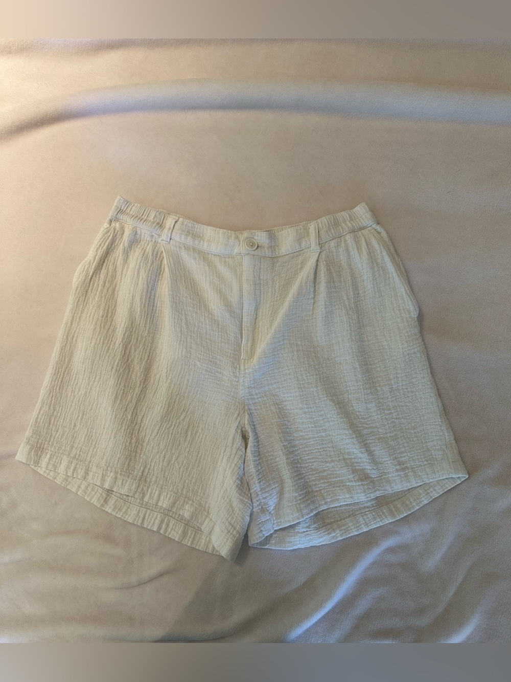 Aerie - women’s L - white shorts - 100% cotton